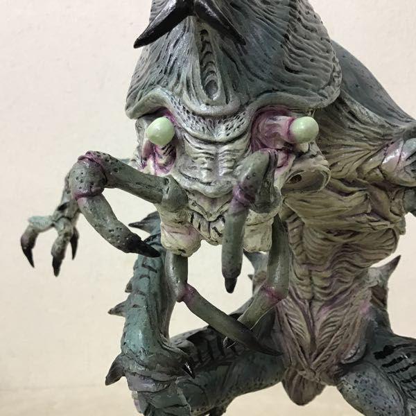 Antler KAIJU REMIX ウルトラマン フィギュア Antler KAIJU REMIX ウルトラマン フィギュア Acro Kaiju Remix