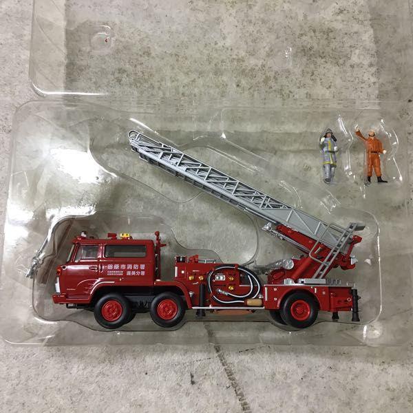 トミカリミテッドヴィンテージネオ LV-N24a 日野TC343型はしご付消防車