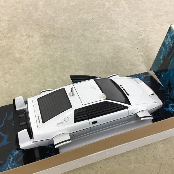 オートアート 1/18 ロータス エスプリ サブマリン ボンドカー 007 私を
