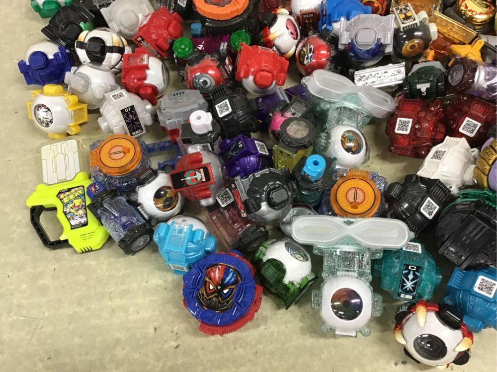 仮面ライダーゴースト　ゴーストアイコン　鎧武　ロックシード　大量まとめ売り 同梱不可 ジャンク 仮面ライダー ゴーストアイコン、鎧武 ロックシード