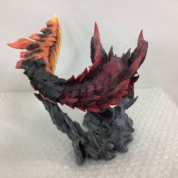 モンスターハンターフィギィア（箱無し）まとめ売り モンハンのフィギュア箱買いした - YouTube