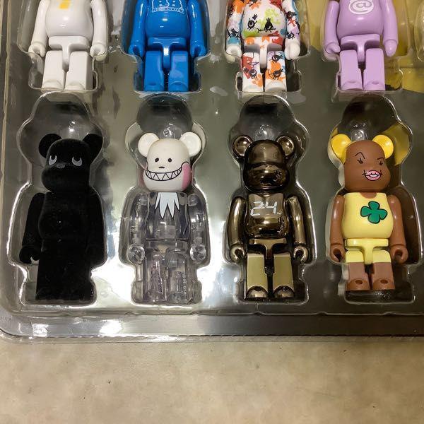 メディコム・トイ BE@RBRICK ベアブリック ディスプレイケース