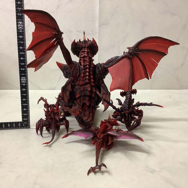 箱無/欠品 バンダイ S.H.MonsterArts スペースゴジラ 箱欠品  バーニングゴジラ(1995) バンダイS.H.