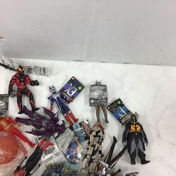 訳あり ウルトラ怪獣シリーズ ウルトラマンベリアル、EXゼットン