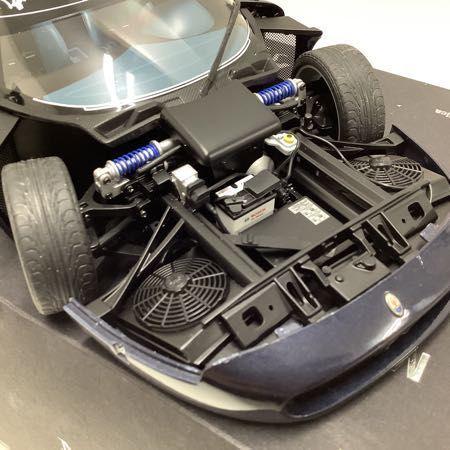 AUTOart オートアート 1/18 マセラティ MC12 本体のみ AUTOart オートアート 1/18 マセラティ MC12 本体のみ AUTOart オート