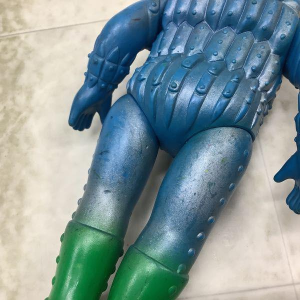 ブルマァク　ペガッサ星人　ソフビ Amazon.co.jp: ウルトラ怪獣シリーズ28 ペガッサ星人 ソフビ