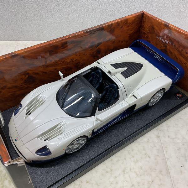 ホットウィール 1/18 MASERATI MC12 ホワイト×ブルー 販売・買取