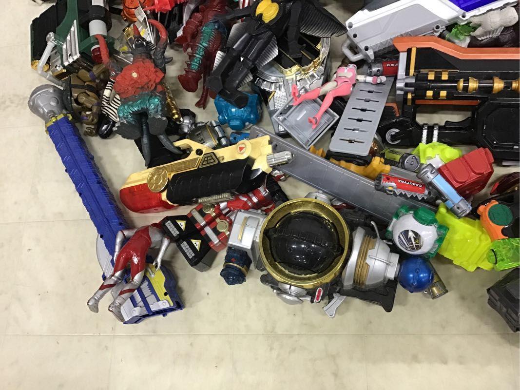 訳あり ジャンク 仮面ライダーゴースト 他 ゴーストドライバー エグゼイド デンジャラスゾンビガシャット シャカリキスポーツガシャット 等 仮面ライダーゴースト ガンバライドカード欠品 DXゴーストドライバー