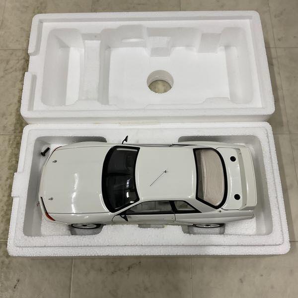 破損 オートアート 1/18 ニッサン スカイライン GT-R R32 ホワイト