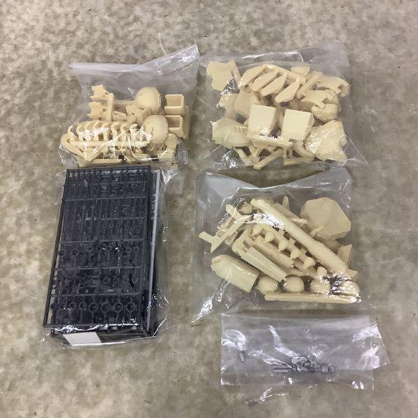 装甲騎兵ボトムズ　まん点工房　ガレージキット　3個 装甲騎兵ボトムズ まん点工房 1/24ボトムズデカール パート1