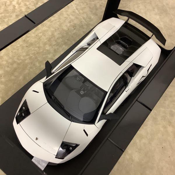 オートアート 1/18 ランボルギーニ ムルシエラゴ LP670-4 SV (BIANCO