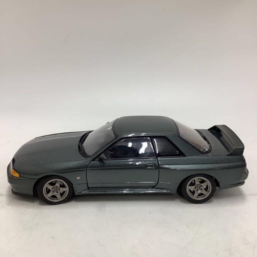 オートアート 1/18 ニッサン スカイライン R32 GT-R ガン