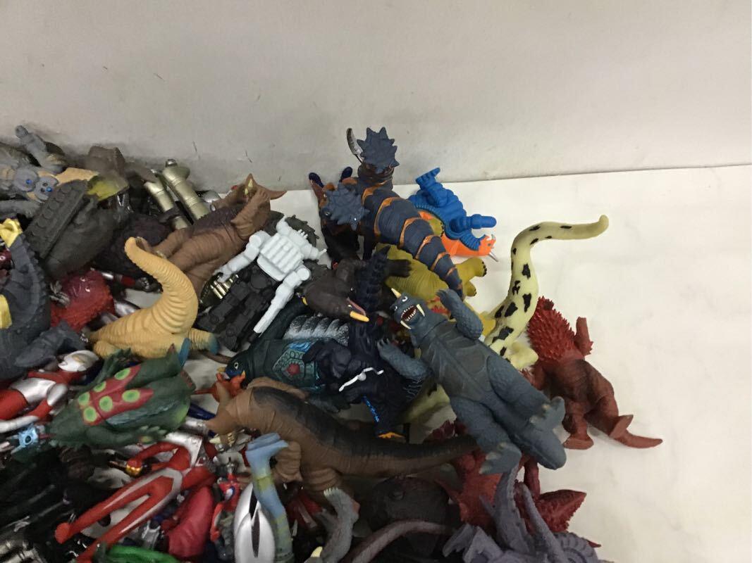 同梱不可 ジャンク 仮面ライダー龍騎、ウルトラマンレオ、ウルトラ怪獣