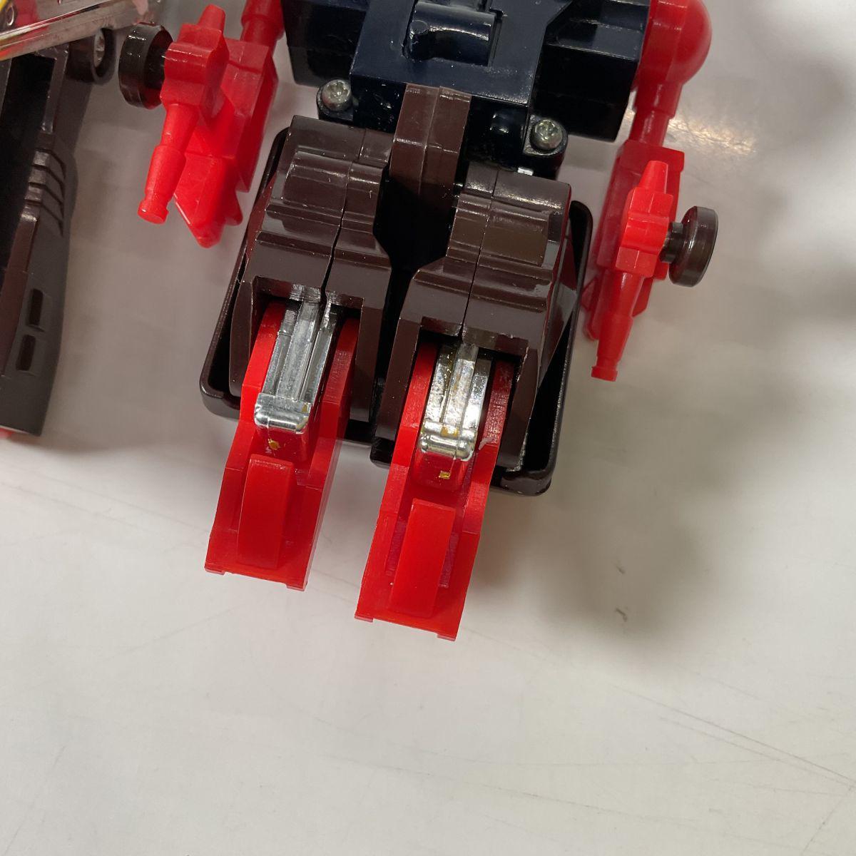 ダイアクロン　タカラ　昆虫ロボ　カブトロン　トランスフォーマーG1 超激レア!30年物中古品 タカラ ダイアクロン 昆虫ロボ