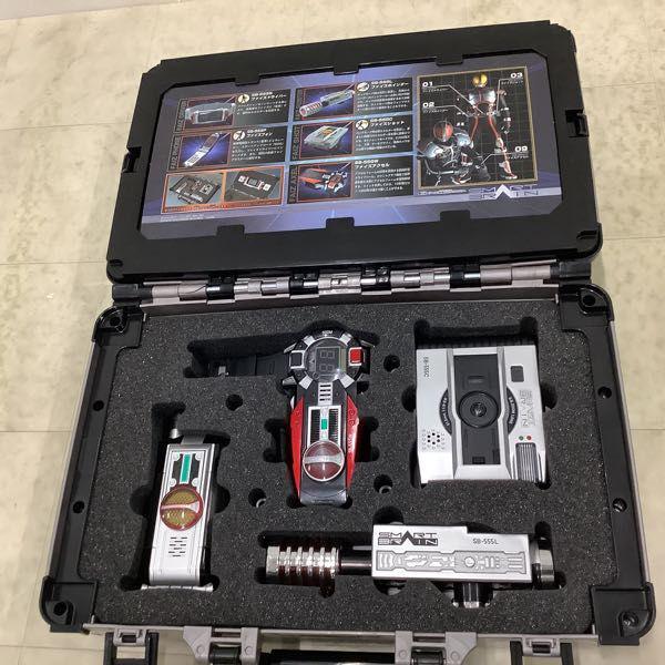 箱無 仮面ライダー555 ファイズギアボックス、ファイズドライバー