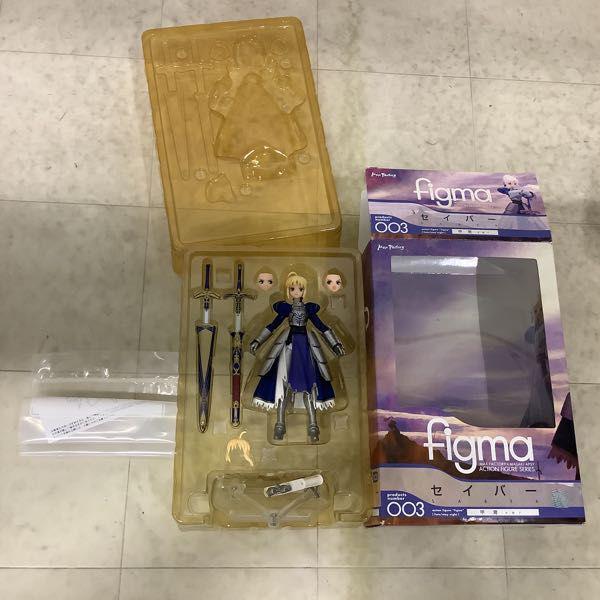 figma Fate/stay night 051 衛宮 士郎 私服ver、011 遠坂 凛 私服ver 