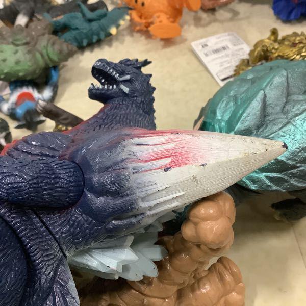 ウルトラマン　怪獣　ガメラ Amazon | 大怪獣ガメラ：フィギュアコレクション/GAMERA - 特撮