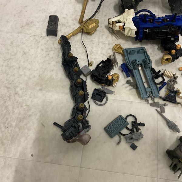 ゾイド　ウルトラザウルス　ジャンク品　パーツ取り用　おまけ付き ゾイド ウルトラザウルス ジャンク品 パーツ取り用 おまけ付き