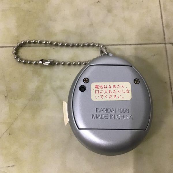 激レア！！　たまごっち　初代　銀　お正月　シルバー 超激レア【未開封未使用品】初代 たまごっち 金 銀 セット