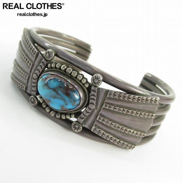 実際に弊社で買取させて頂いたNavajo/ナバホ族 Ivan Howard/アイバンハワード ターコイズ バングル