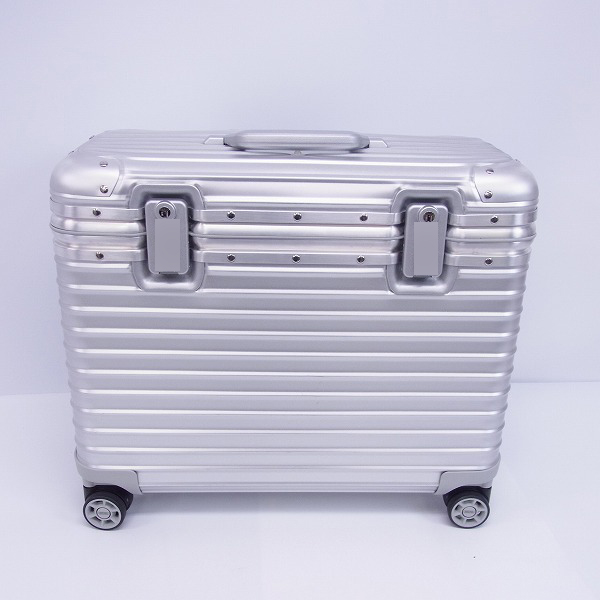 高価買取アイテムのRIMOWA/リモワ TOPAS PILOT TROLLEY/トパーズパイロットトローリー キャリーケース 4輪 923.50 の買取上限価格は110,000円