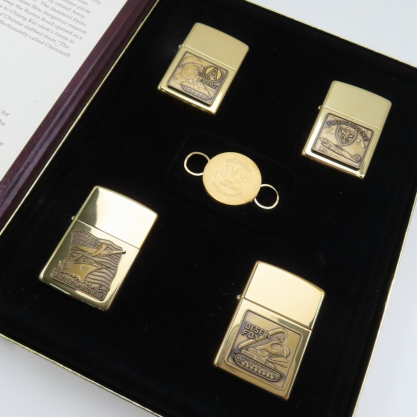 高価買取アイテムのZIPPO ジッポー WORLD WAR II A Remembrance 第二次世界大戦 終戦 60周年 記念 4点セット の買取上限価格は16,000円